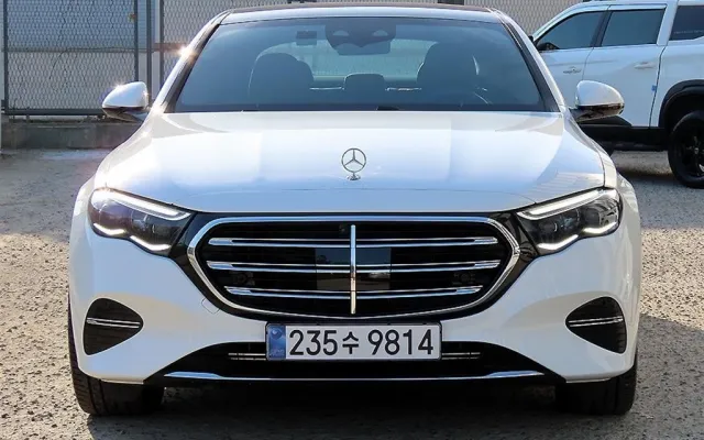 GV80일렉트리파이드 중고차 E-클래스 W214 E350 e 4MATIC 매물 사진 14 - 2025/05 9,782km
